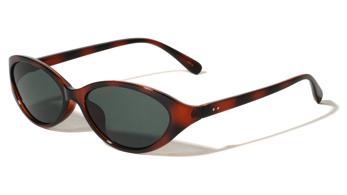 Curved Edge Two Dot Temple Accent Fashion Butterfly Wholesale Sunglasses