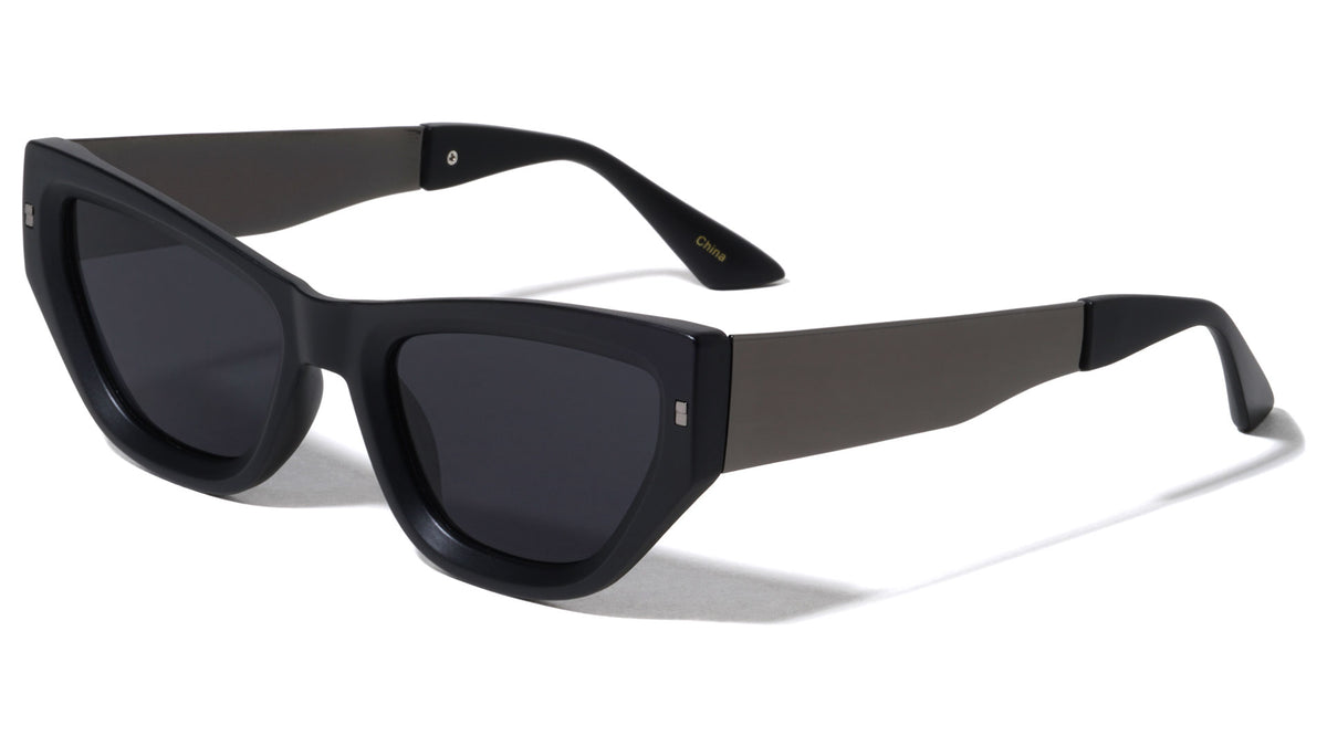 Flat Temple Retro Sharp Cat Eye Wholesale Sunglasses