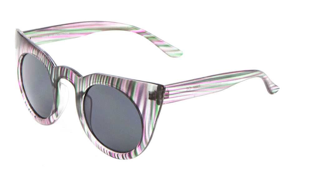Plastic Retro Sunglasses